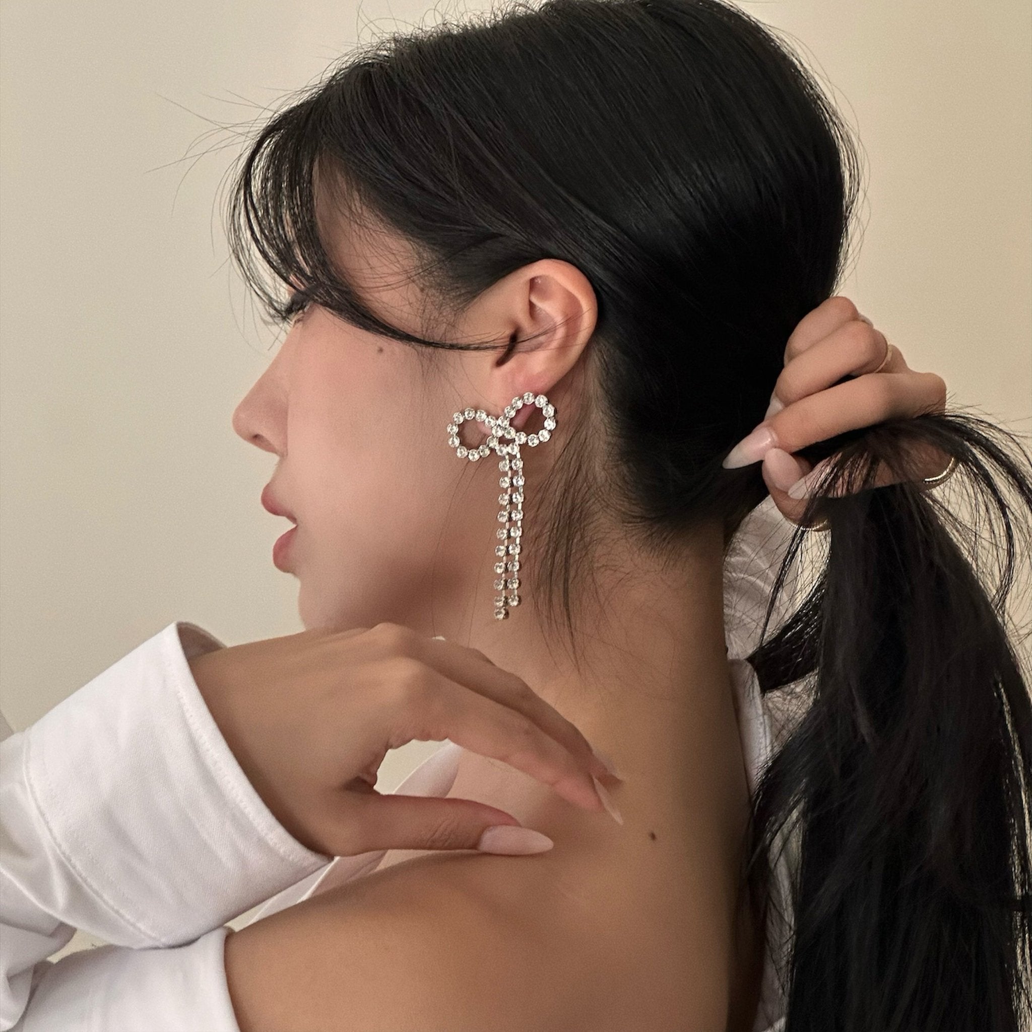 Amélie Bow Earrings - SILENT SCREAM